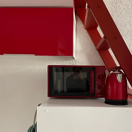 Red Calmette Apartment Cannes